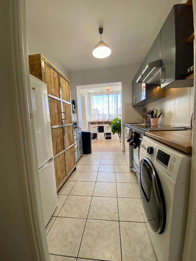 Chez Virginie : Appartement Lumineux Au Calme. Frejus Ngoại thất bức ảnh
